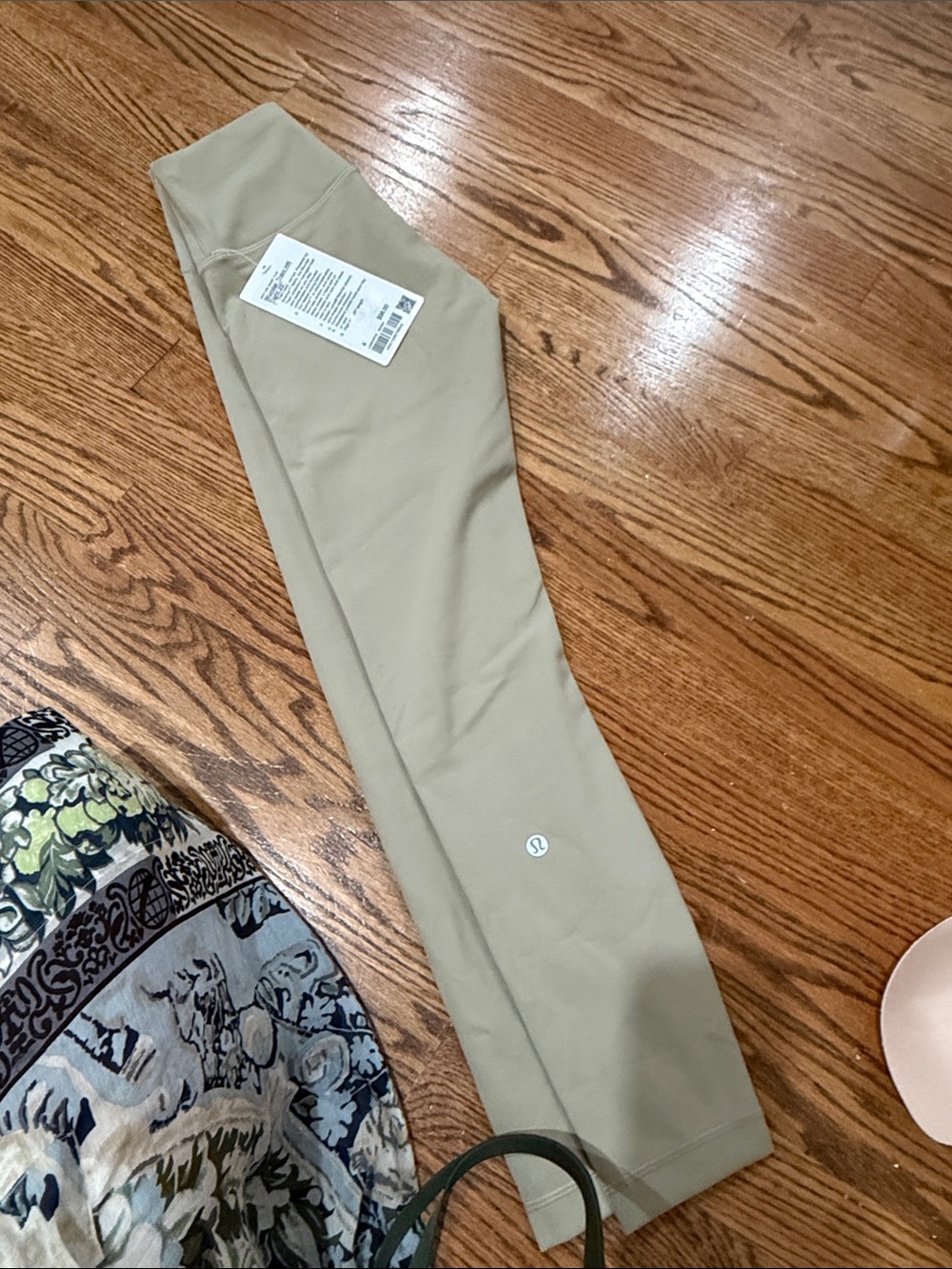 lululemon Wunder Train HR Tight 25” Legging